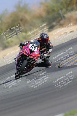 media/Nov-05-2022-SoCal Trackdays (Sat) [[f8d9b725ab]]/Turn 2 (1120am)/